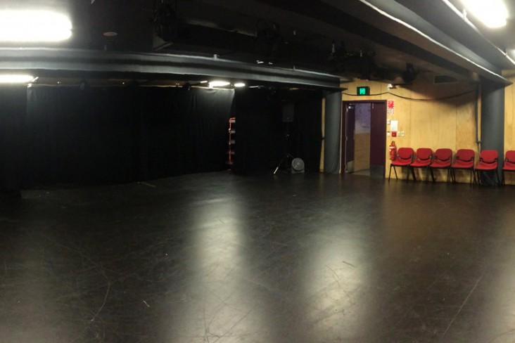 Vault rehearsal Banner - Q Theatre